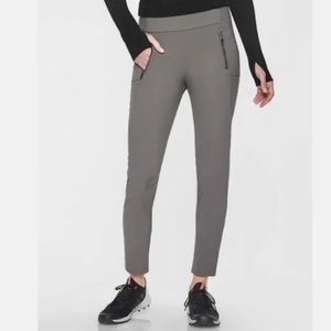 Athleta Grey Headlands Hybrid Cargo Pants, size 2T